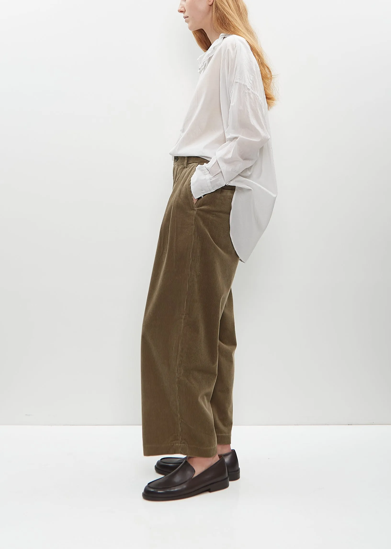 2 In-Pleat Baggy Pants