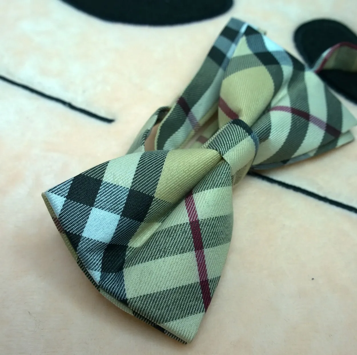 Classic Pattern Bow Tie