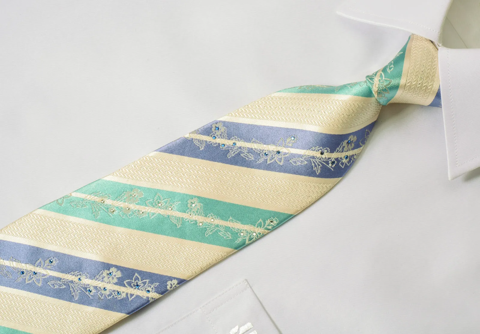 Indian Homme Rhinestone Necktie Turquoise Striped On Cream With Silver Sparkles