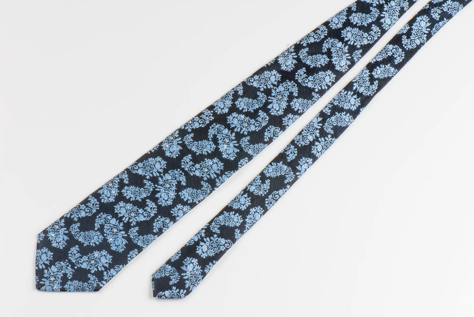 Saint Honore Men's Silk Rhinestone Neck Tie Blue Paisley Floral On Navy