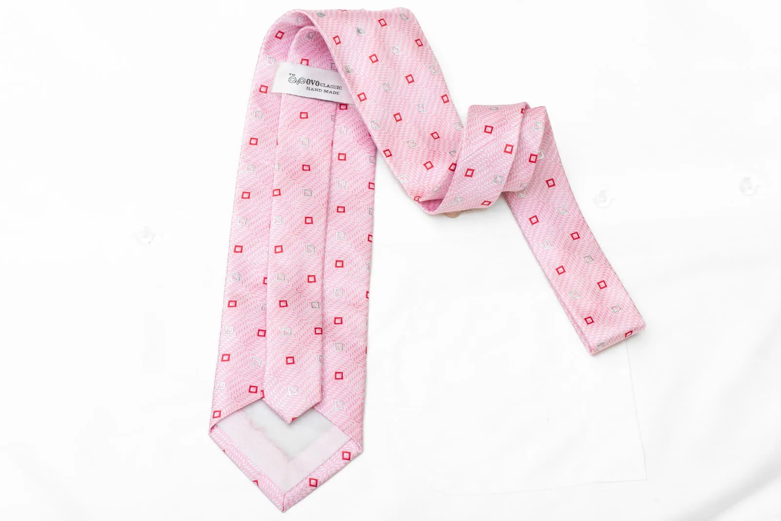 Silver Pink Red Geometric Rhinestone Necktie With Silver Sparkles